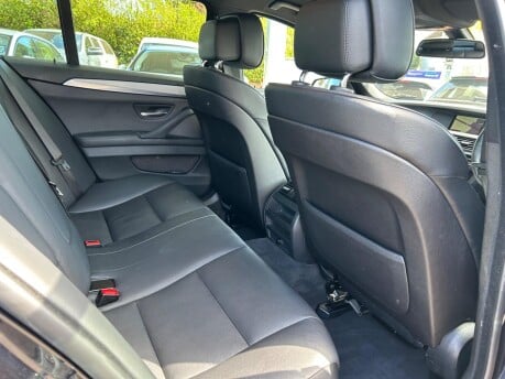 BMW 5 Series 520D M SPORT 24