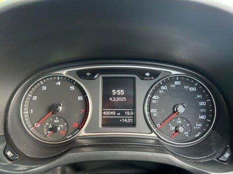 Audi A1 TFSI SPORT 18