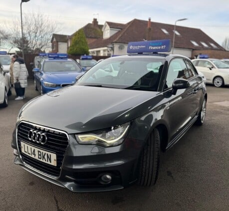 Audi A1 TDI S LINE 3