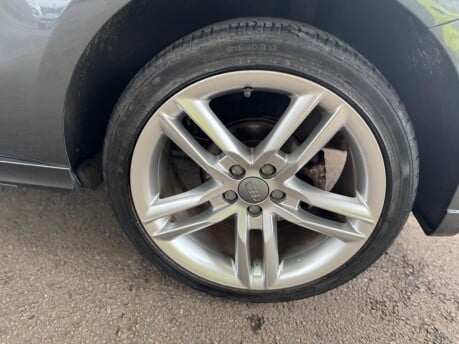 Audi A1 TDI S LINE 16