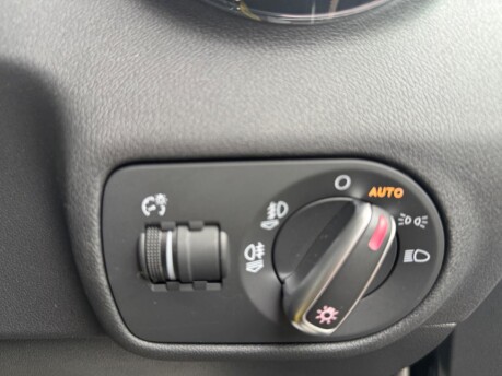 Audi A1 TDI S LINE 20