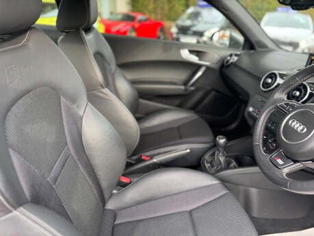 Audi A1 TDI S LINE 28
