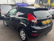 Ford Fiesta BASE TDCI 5