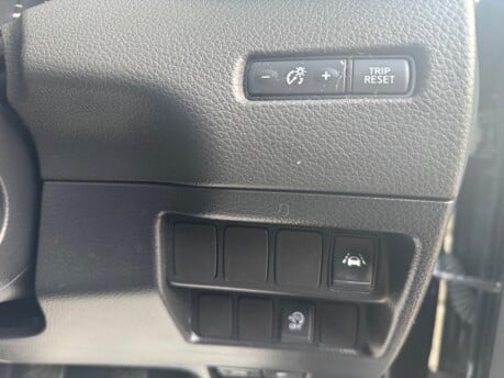 Nissan Qashqai DCI TEKNA 19