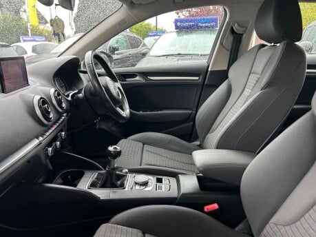 Audi A3 TDI SPORT 30