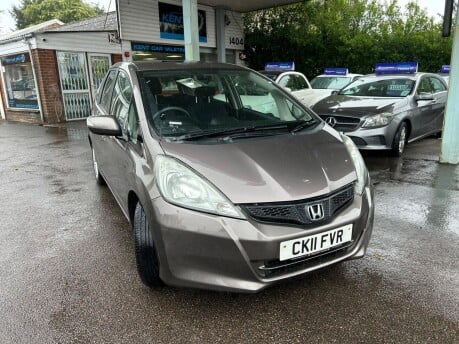 Honda Jazz I-VTEC ES 5