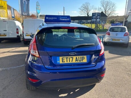 Ford Fiesta ZETEC 7