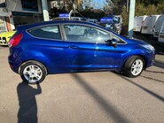 Ford Fiesta ZETEC 11