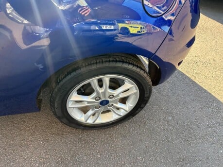 Ford Fiesta ZETEC 20
