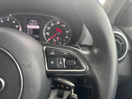 Audi A1 TFSI SPORT 23