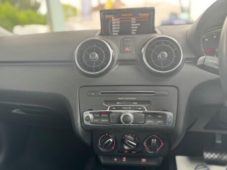 Audi A1 TFSI SPORT 25