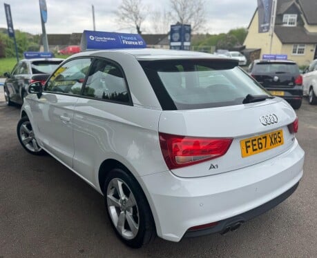 Audi A1 TFSI SPORT 5