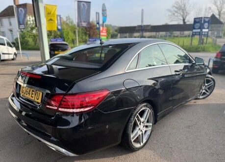 Mercedes-Benz E Class E220 BLUETEC AMG LINE 4