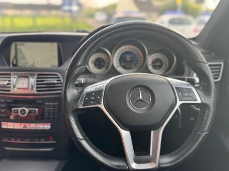 Mercedes-Benz E Class E220 BLUETEC AMG LINE 10