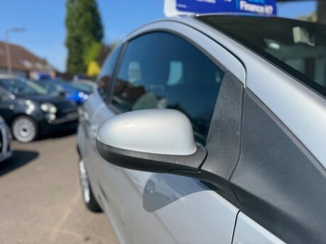 Ford Ka ZETEC 13