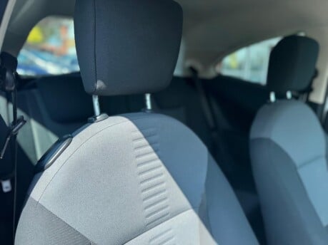 Ford Ka ZETEC 23