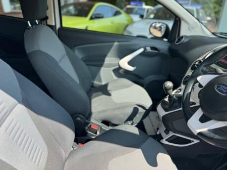 Ford Ka ZETEC 24