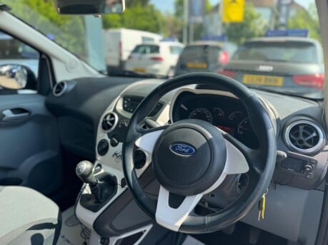 Ford Ka ZETEC 25