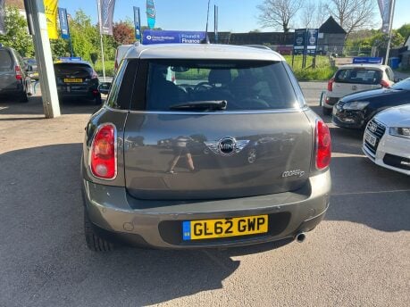 Mini Countryman COOPER D 14