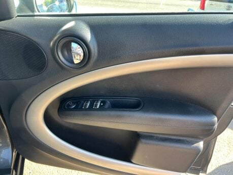 Mini Countryman COOPER D 26