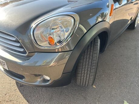 Mini Countryman COOPER D 34