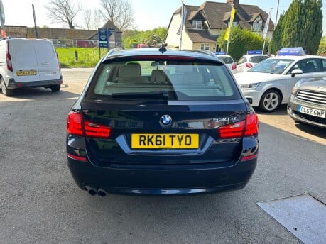 BMW 5 Series 530D SE TOURING 6