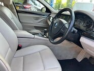 BMW 5 Series 530D SE TOURING 10
