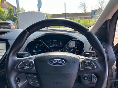 Ford Kuga ZETEC TDCI 36