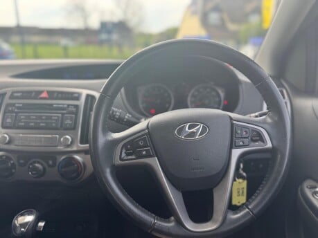 Hyundai i20 ACTIVE 10
