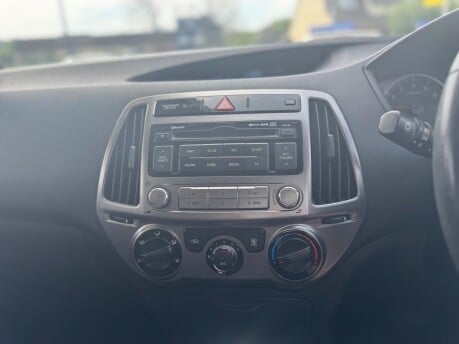 Hyundai i20 ACTIVE 11
