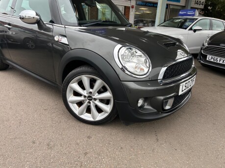 Mini Hatch COOPER SD 14