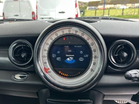 Mini Hatch COOPER SD 22