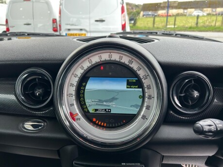 Mini Hatch COOPER SD 23