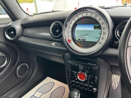 Mini Hatch COOPER SD 24