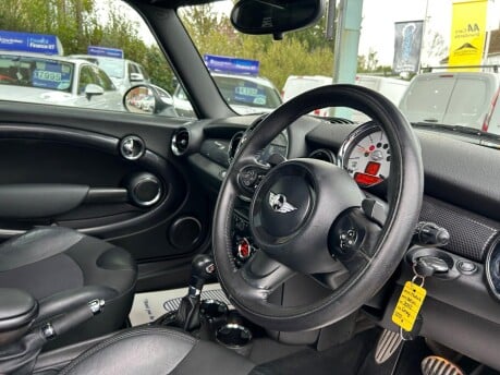 Mini Hatch COOPER SD 27
