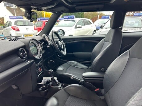 Mini Hatch COOPER SD 30
