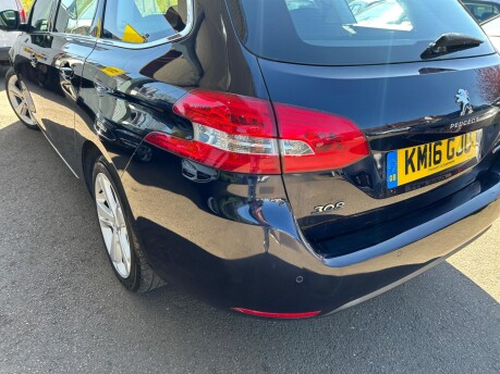 Peugeot 308 BLUE HDI S/S SW ALLURE 14