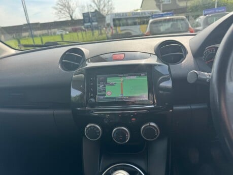 Mazda 2 SPORT VENTURE EDITION 11