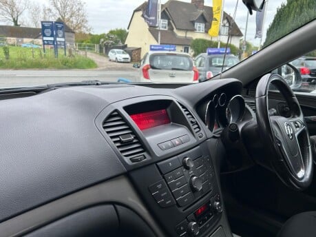 Vauxhall Insignia EXCLUSIV 11