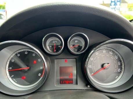 Vauxhall Insignia EXCLUSIV 21