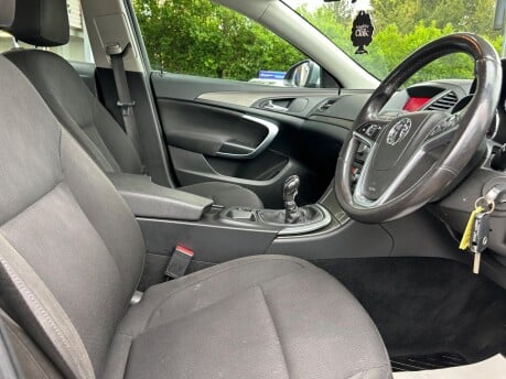 Vauxhall Insignia EXCLUSIV 24