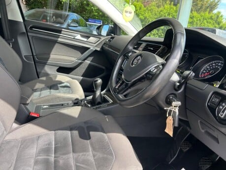 Volkswagen Golf GT TDI BLUEMOTION TECHNOLOGY 19