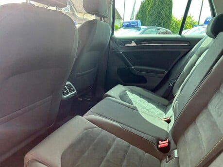 Volkswagen Golf GT TDI BLUEMOTION TECHNOLOGY 25