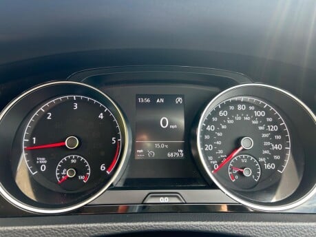 Volkswagen Golf GT TDI BLUEMOTION TECHNOLOGY 31