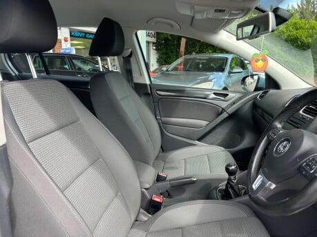 Volkswagen Golf MATCH TSI 16