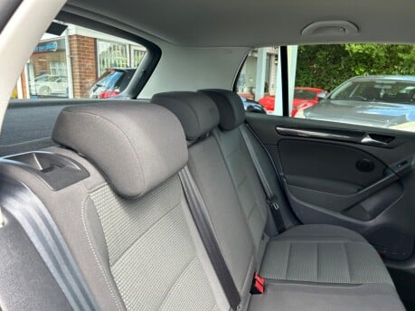 Volkswagen Golf MATCH TSI 19