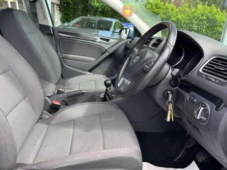 Volkswagen Golf MATCH TSI 17