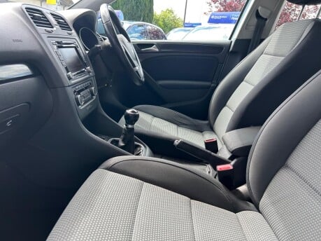 Volkswagen Golf MATCH TSI 33