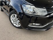 Volkswagen Polo SE TSI 8