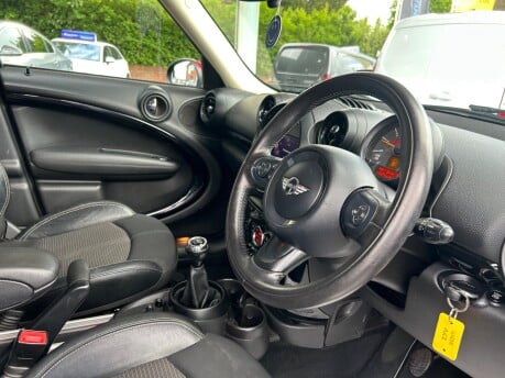 Mini Countryman COOPER D ALL4 17